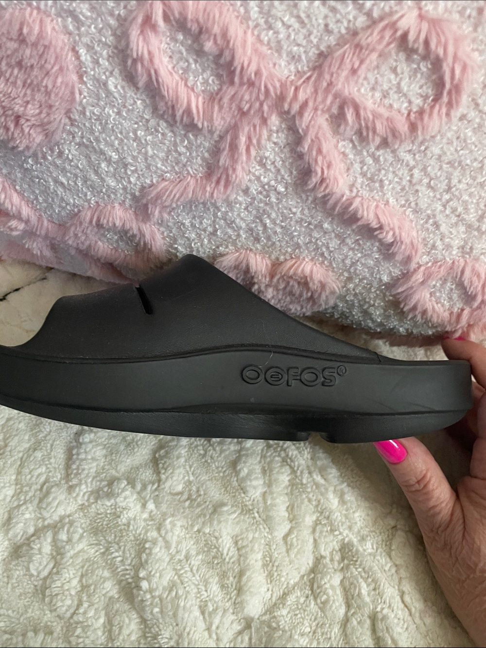 OOFOS Black OOah Slide Comfort Sandals - Picture 5 of 8
